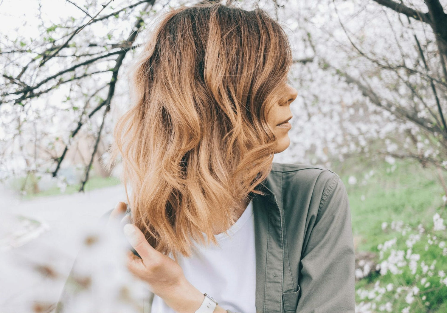 Donner du volume aux cheveux fins naturellement